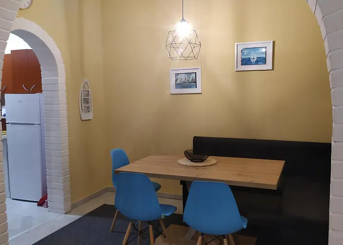 Apartman Türkiz - 5 Szobás 13 Fős 4km A Balaton- *