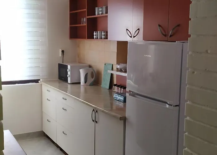 Apartman Türkiz - 5 Szobás 13 Fős 4km A Balaton-