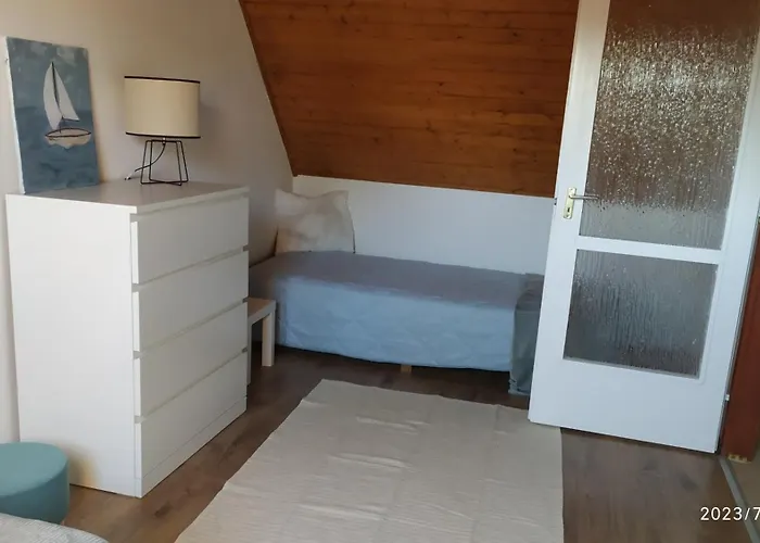 Türkiz - 5 Szobás 13 Fős 4km A Balaton- Apartman